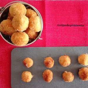 Croquetas de jamón ibérico con huevo y pan Japones.